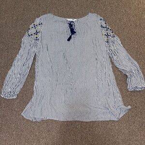 Women’s Blouse